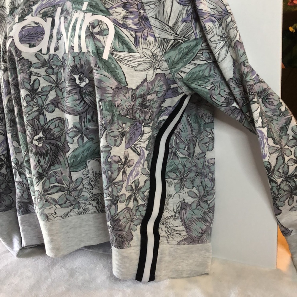 Calvin Klein Floral Sweatshirt cotton/ polyester blend - Picture 3 of 7